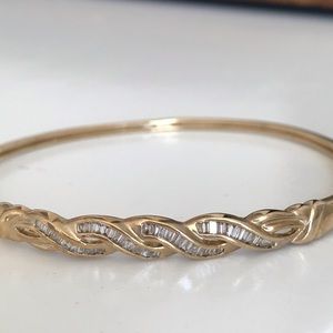 10k gold diamond bracelet